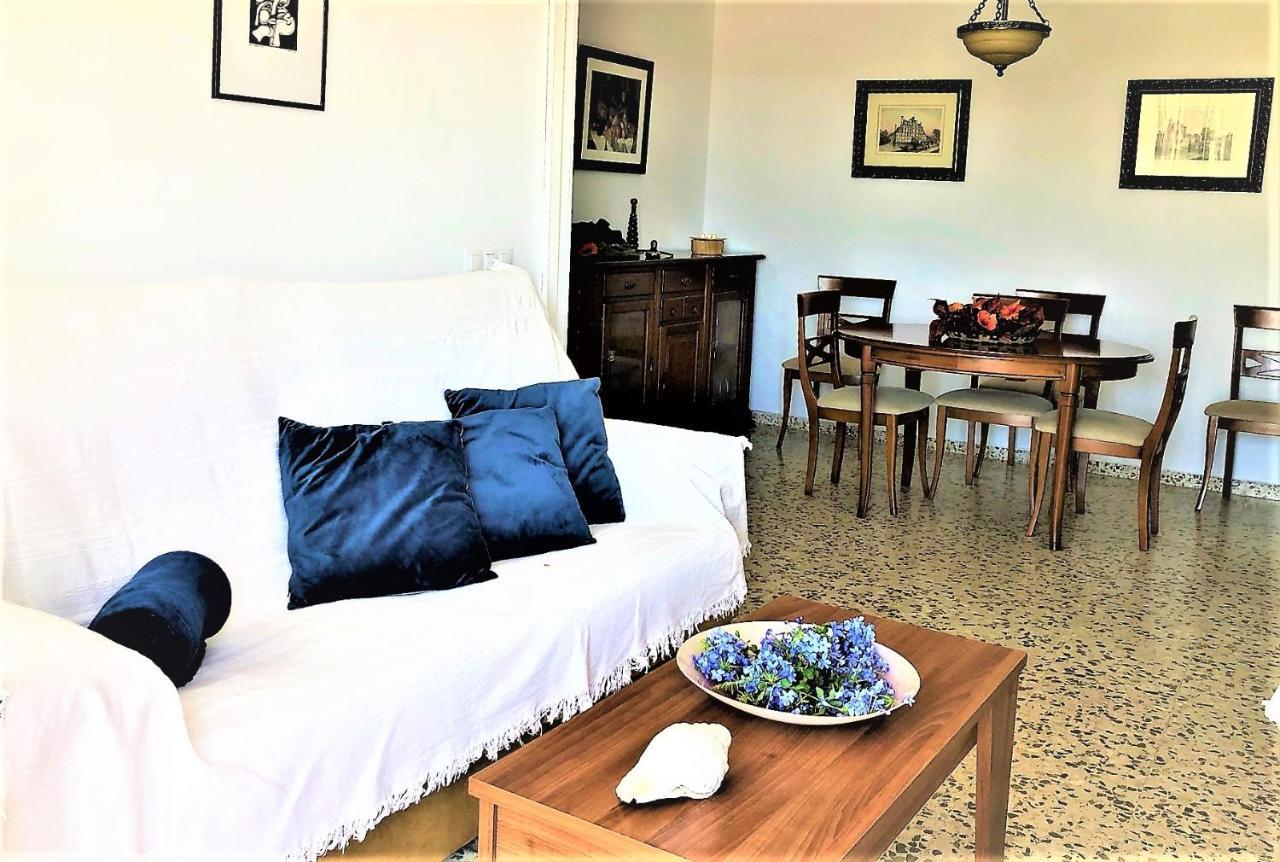 Salute To The Sea Apartment Nerja Luaran gambar