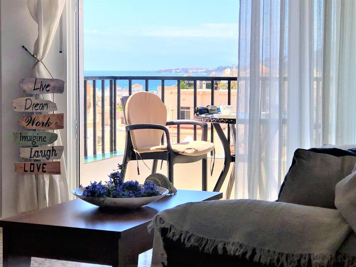 Salute To The Sea Apartment Nerja Luaran gambar