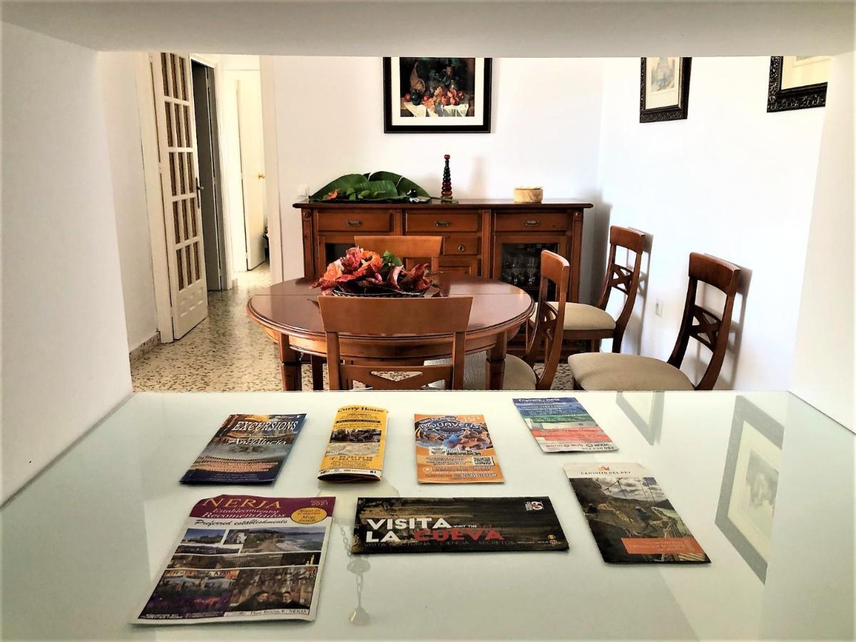 Salute To The Sea Apartment Nerja Luaran gambar