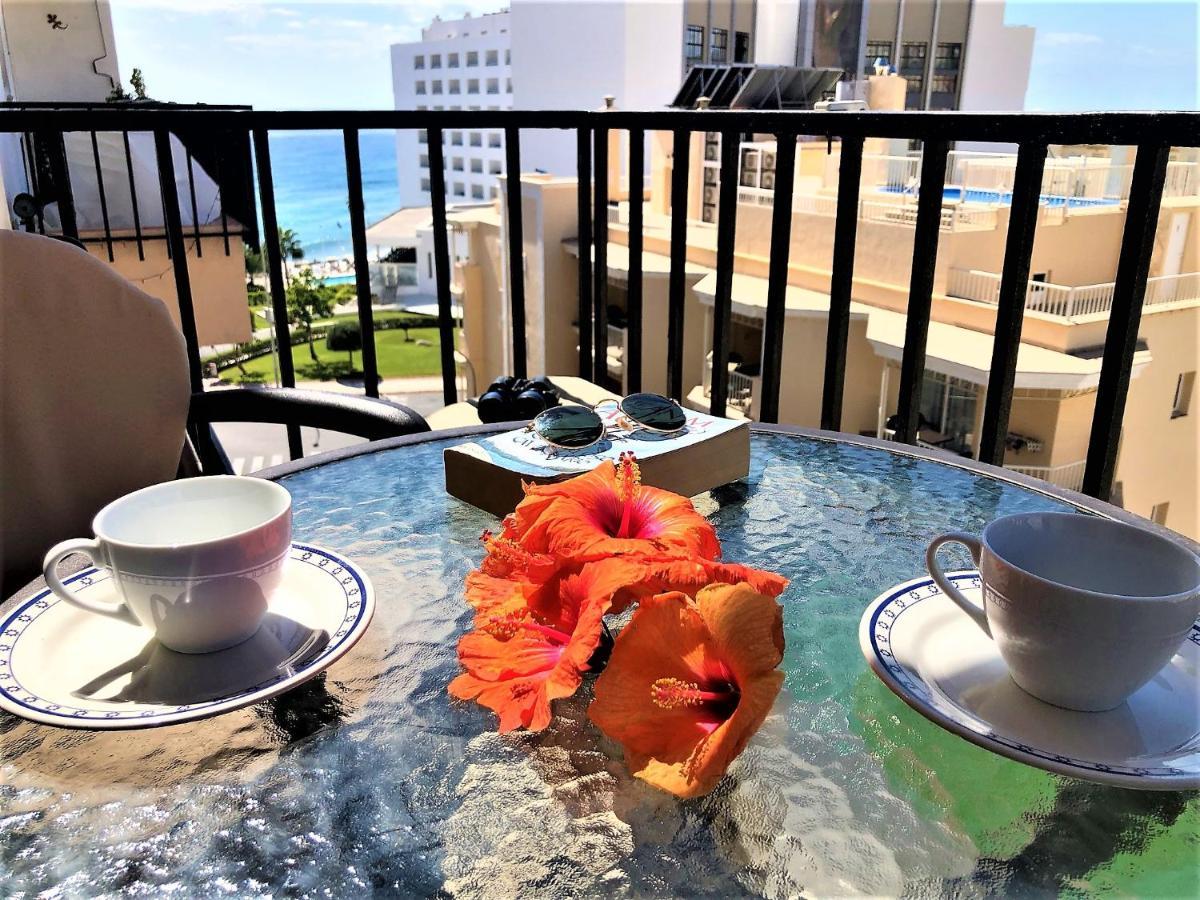 Salute To The Sea Apartment Nerja Luaran gambar