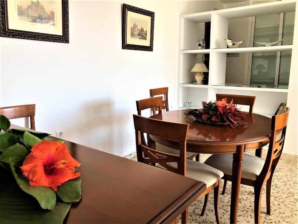 Salute To The Sea Apartment Nerja Luaran gambar
