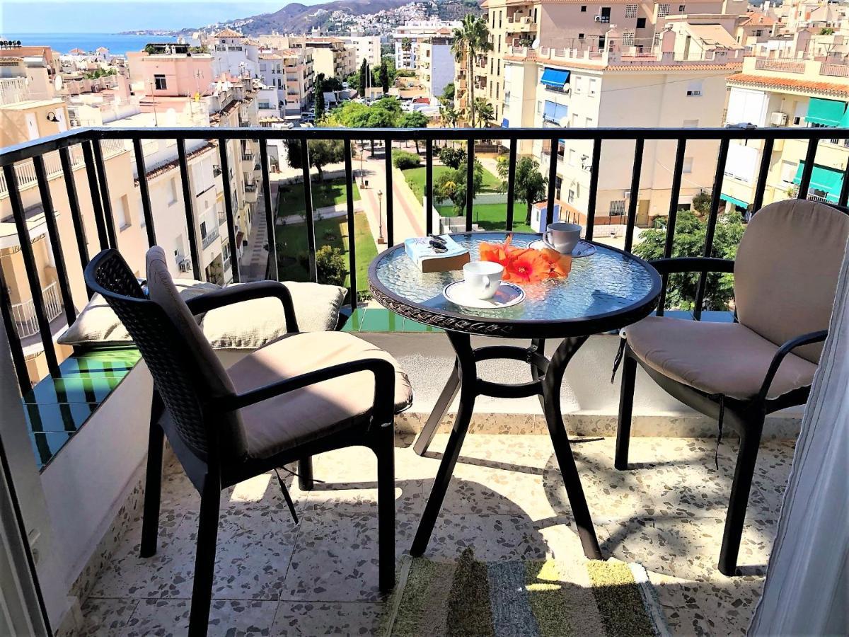 Salute To The Sea Apartment Nerja Luaran gambar