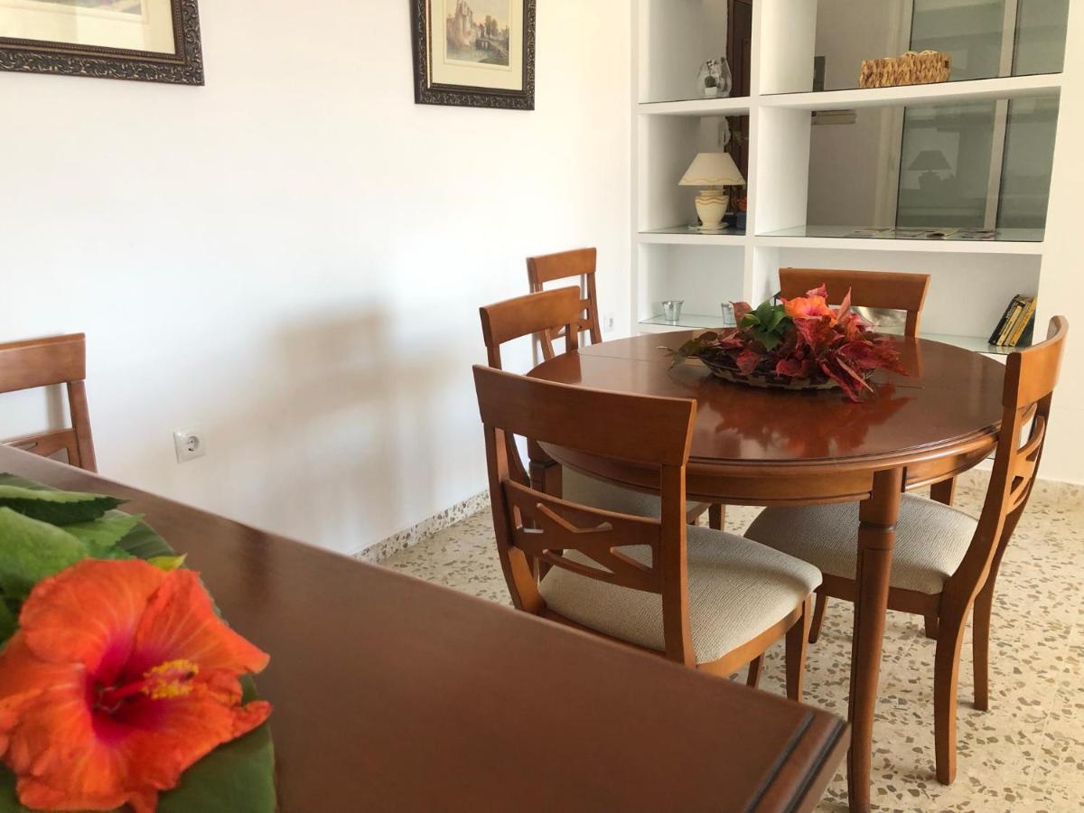 Salute To The Sea Apartment Nerja Luaran gambar