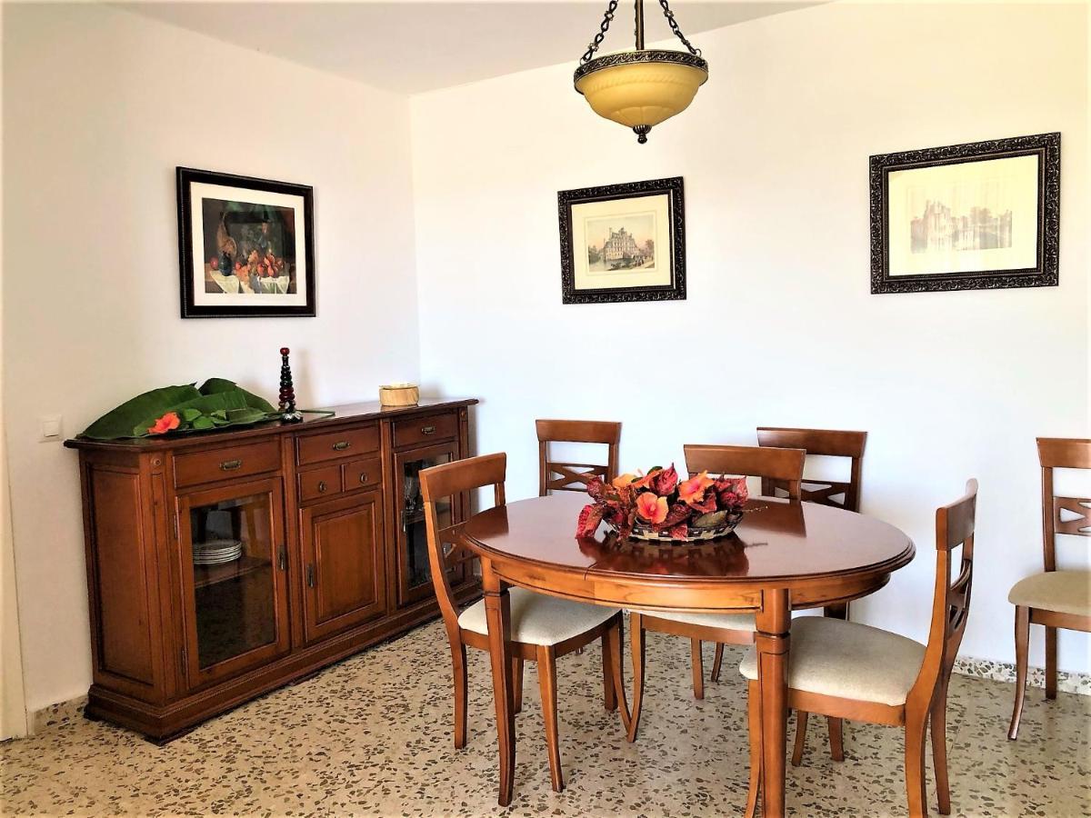 Salute To The Sea Apartment Nerja Luaran gambar