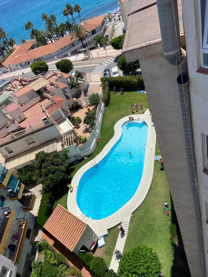 Salute To The Sea Apartment Nerja Luaran gambar